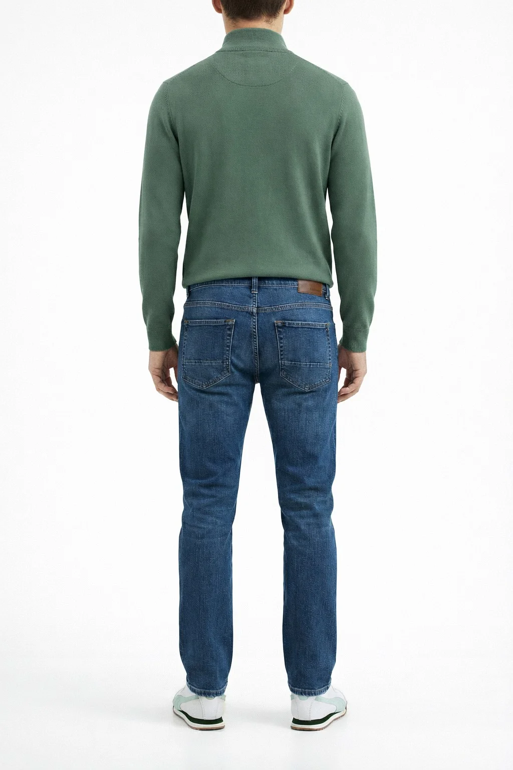 Вид сзади в полный рост