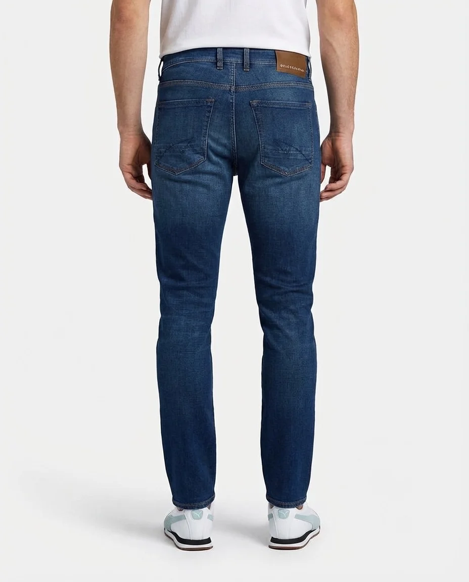 Вид сзади до туловища (акцент на низ)